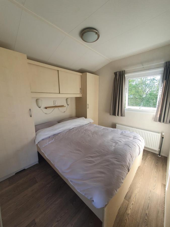 Gezellig Chalet Op Een Prachtige Plek In Drenthe Met Vrij Uitzicht Villa Tynaarlo Esterno foto