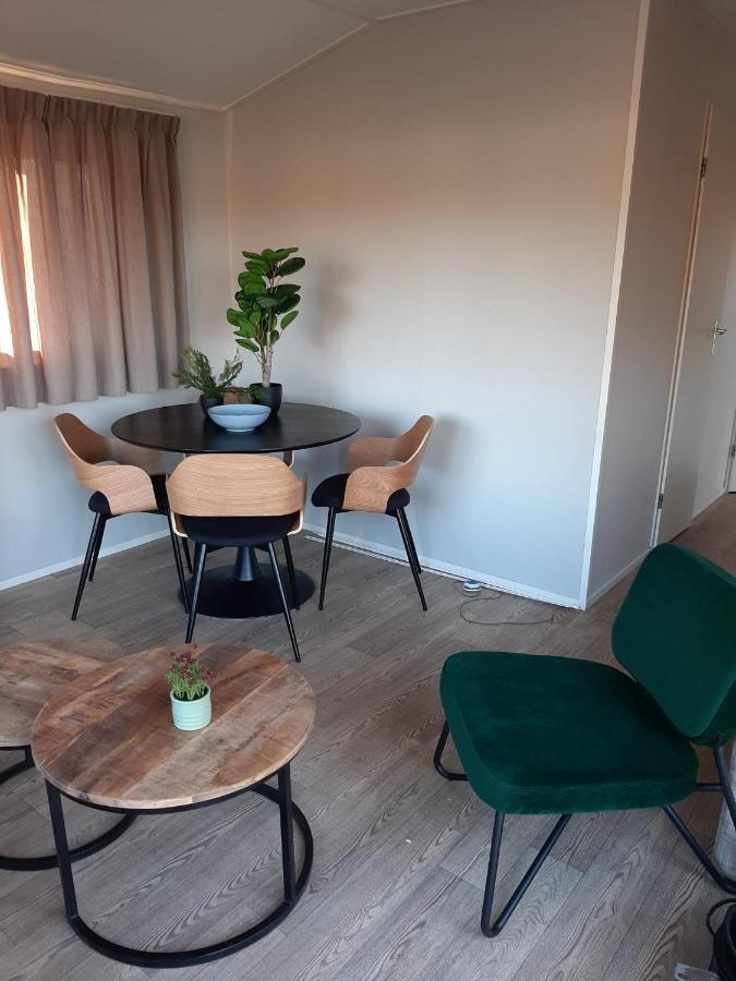 Gezellig Chalet Op Een Prachtige Plek In Drenthe Met Vrij Uitzicht Villa Tynaarlo Esterno foto